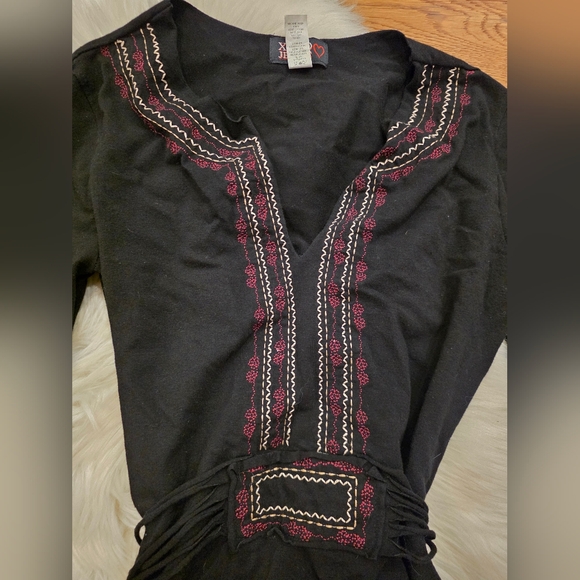 Vintage Boho Embroidered Black Long-Sleeve Top Set - Picture 6 of 9